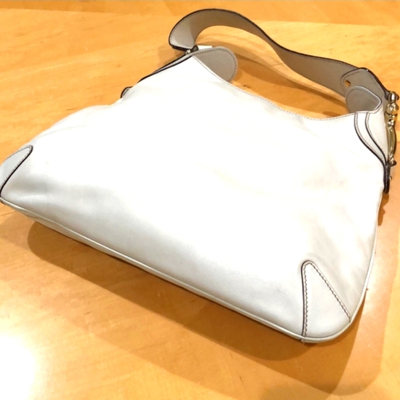 Authentic Vintage Gucci Creole Horsebit shoulder bag excellent condition (Bone) - Picture 3 of 9